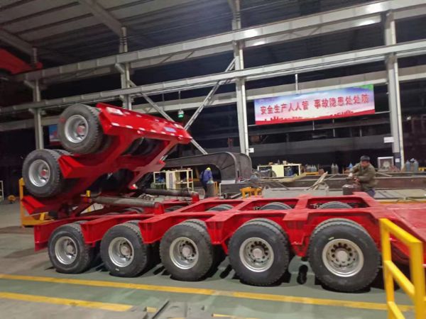 軸線特種低平板半掛車